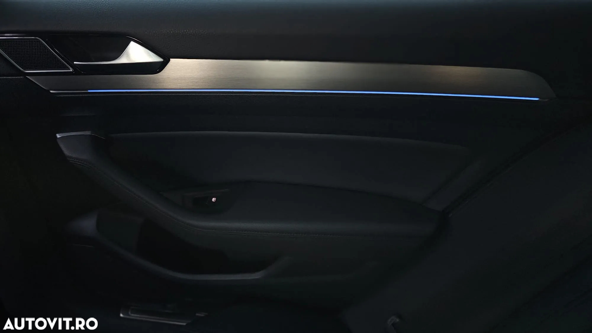 Volkswagen Passat Variant 2.0 TDI DSG (BlueMotion Technology) Highline - 21