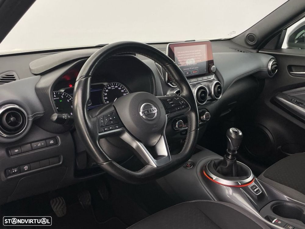 Nissan Juke 1.0 DIG-T N-Connecta - 16