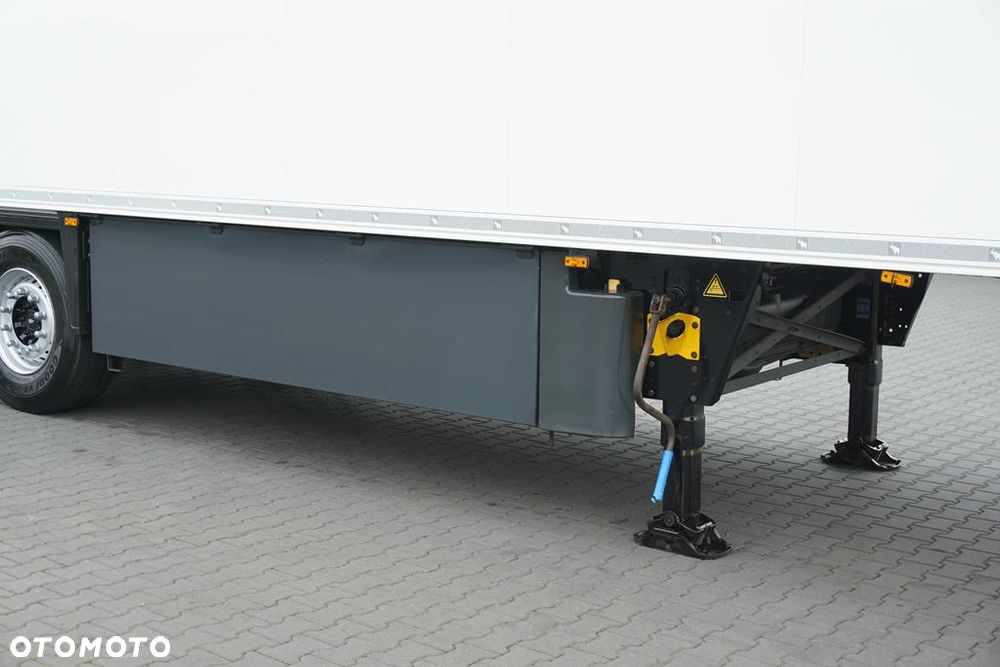 Schmitz Cargobull / CHŁODNIA / TK SLX 300 - 16