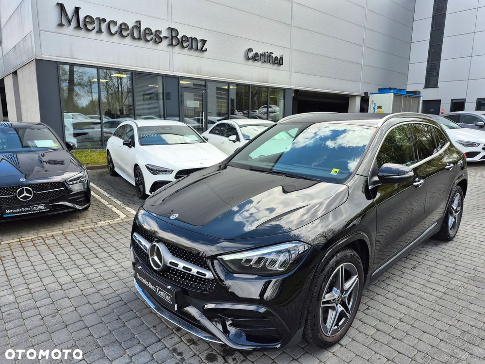 Mercedes-Benz GLA 200 AMG Line - 9