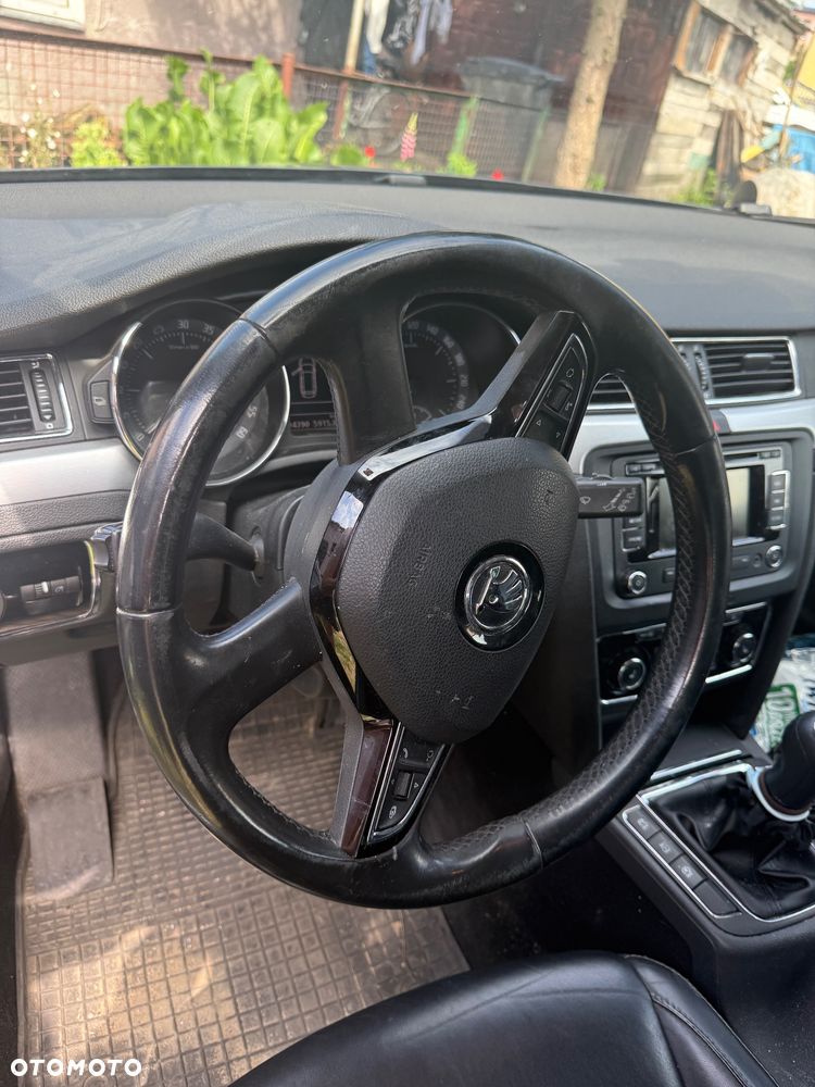 Skoda Superb 1.6 TDI Ambition Greenline - 12