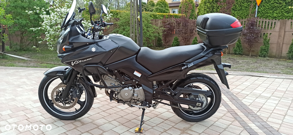 Suzuki V-STROM