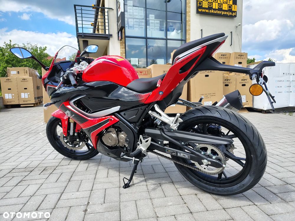 QJMOTOR SRK 125R - 10
