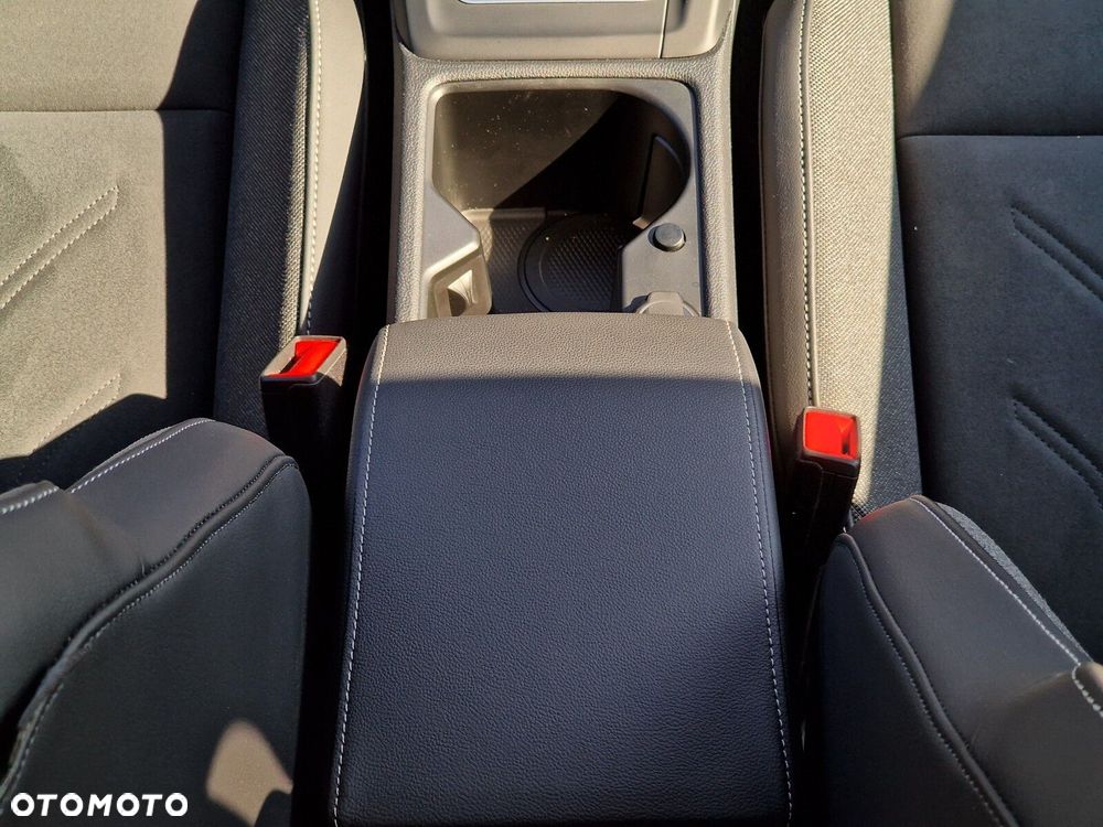 Volkswagen Golf VIII 1.5 TSI Life - 20