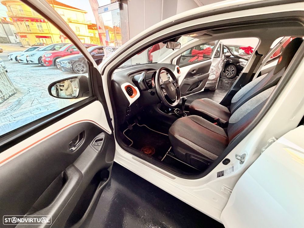 Peugeot 108 1.2 PureTech Roland Garros - 19