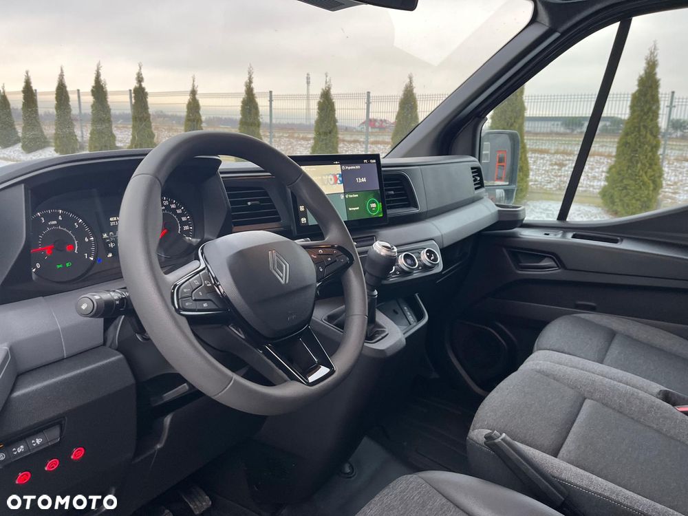 Renault Master / E-Tech / Laweta <3,5 tony / Krajowy / Top - 17