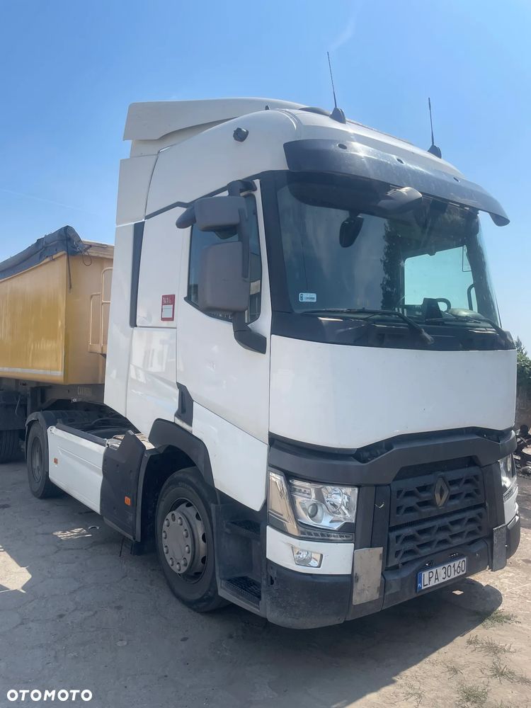 Renault T460 - 1