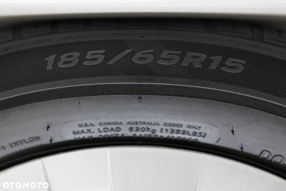 Toyota Yaris - 13