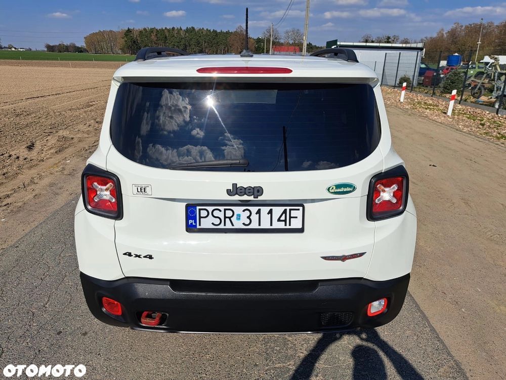 Jeep Renegade - 12