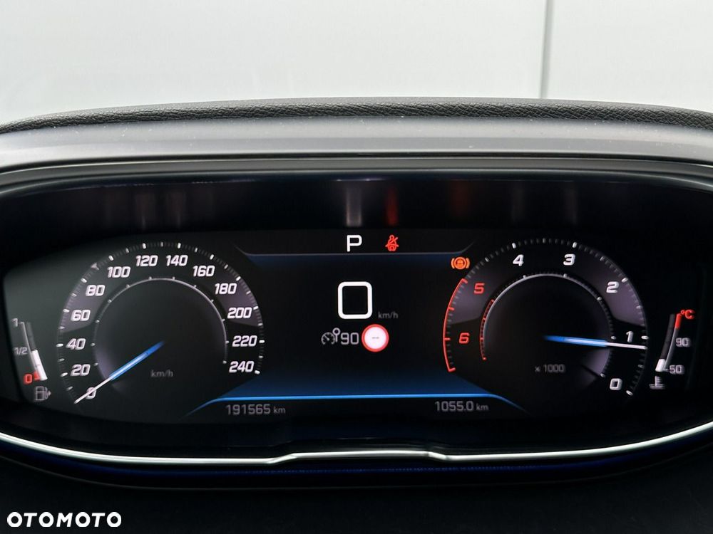 Peugeot 5008 - 21