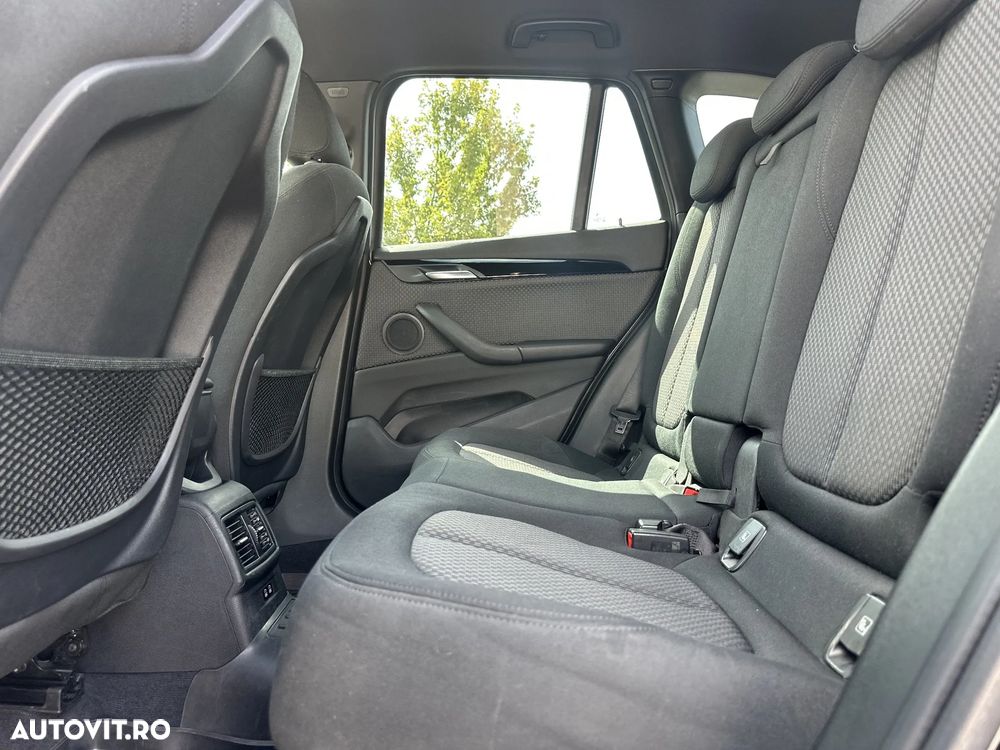 BMW X1 - 13