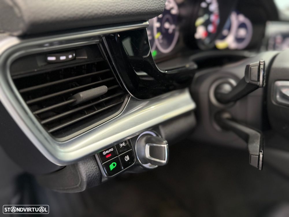 Porsche Panamera 4 E-Hybrid Executive - 33