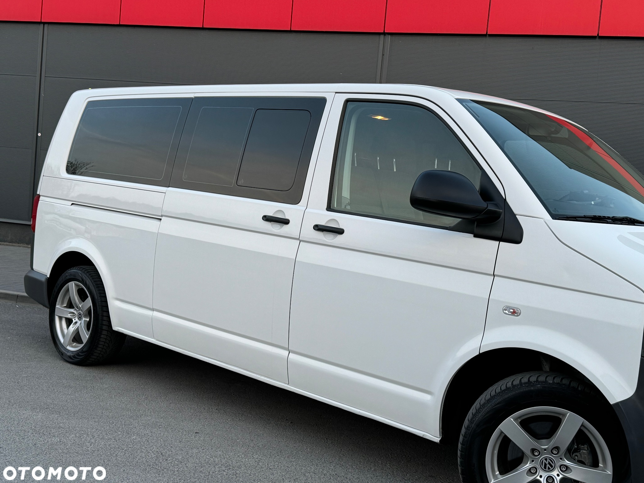 Volkswagen Caravelle TDI L2 Trendline - 15