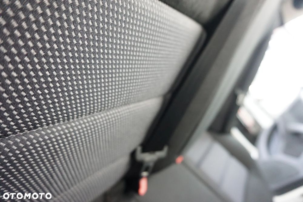 Skoda Octavia 1.9 TDI DSG Elegance - 26