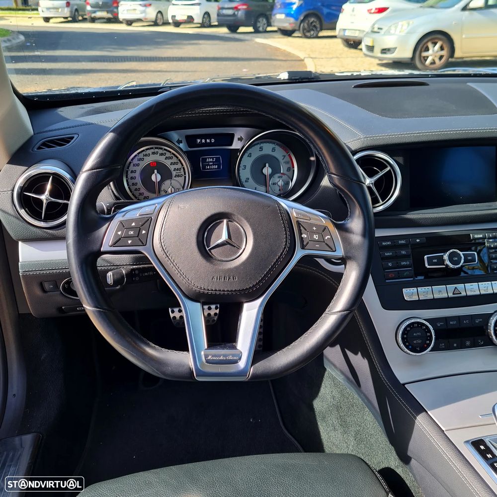 Mercedes-Benz SL 350 7G-TRONIC 2LOOK Edition - 36