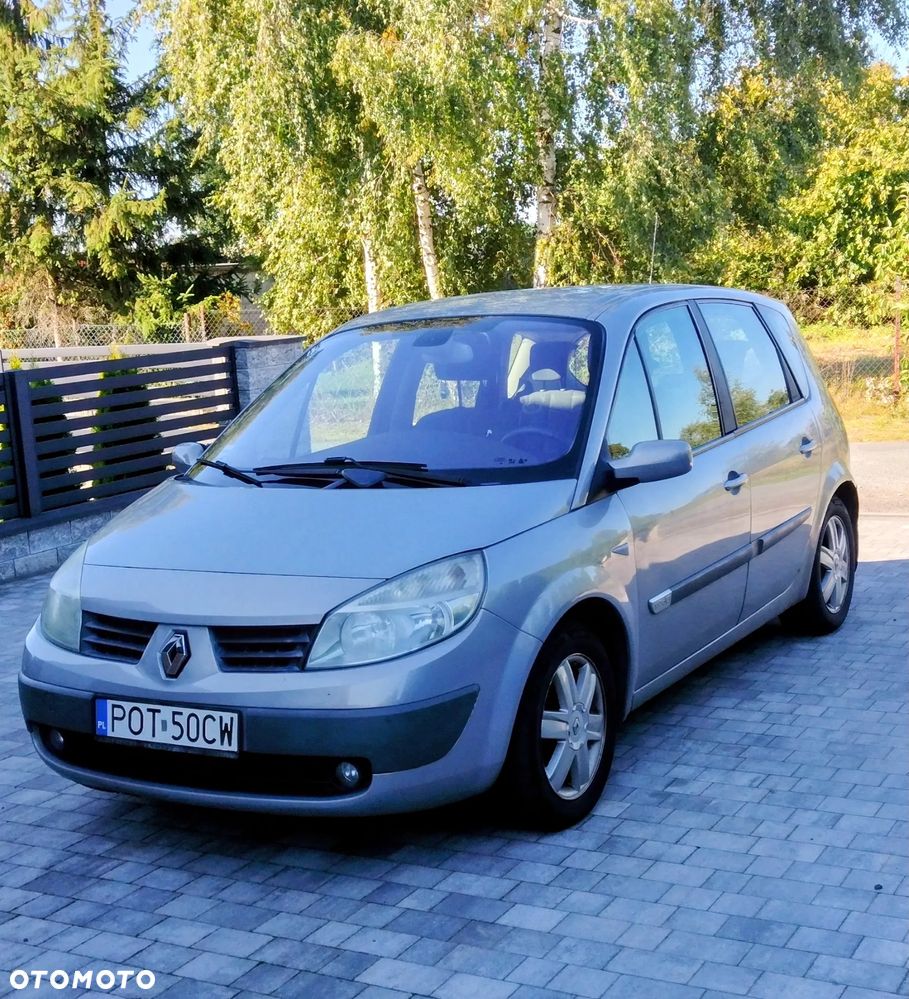 Renault Scenic - 1