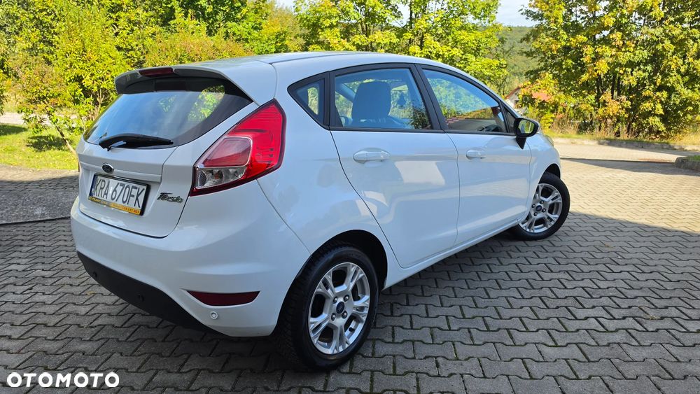 Ford Fiesta 1.25 Champions Edition - 34