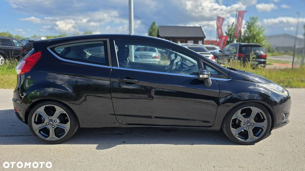 Ford Fiesta - 7