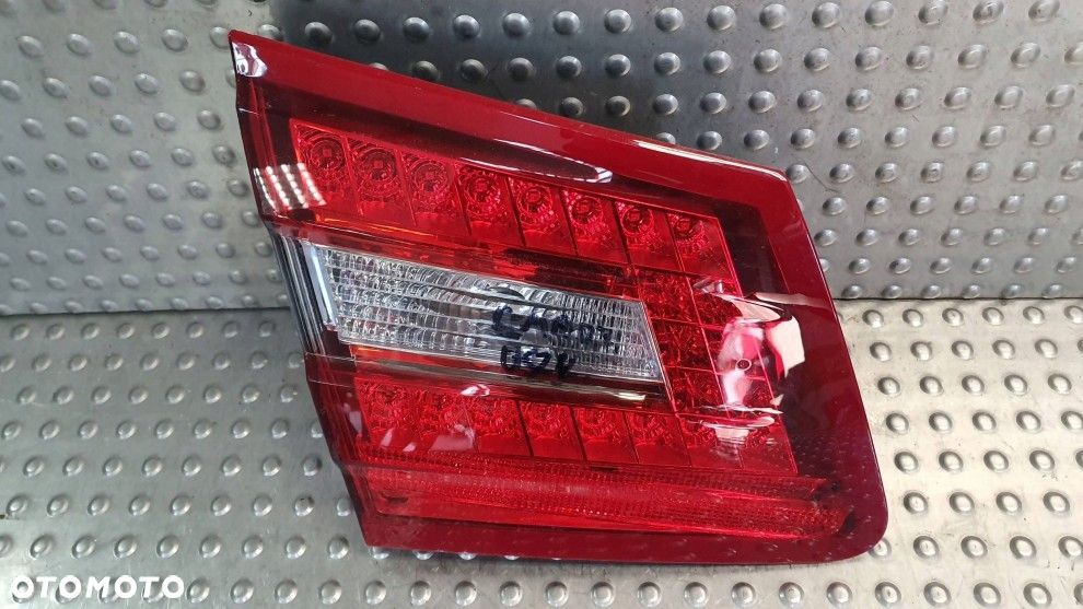 MERCEDES E-KLASA W212 KOMBI LEWA TYLNA LAMPA LED KLAPA ORYGINAŁ - 2