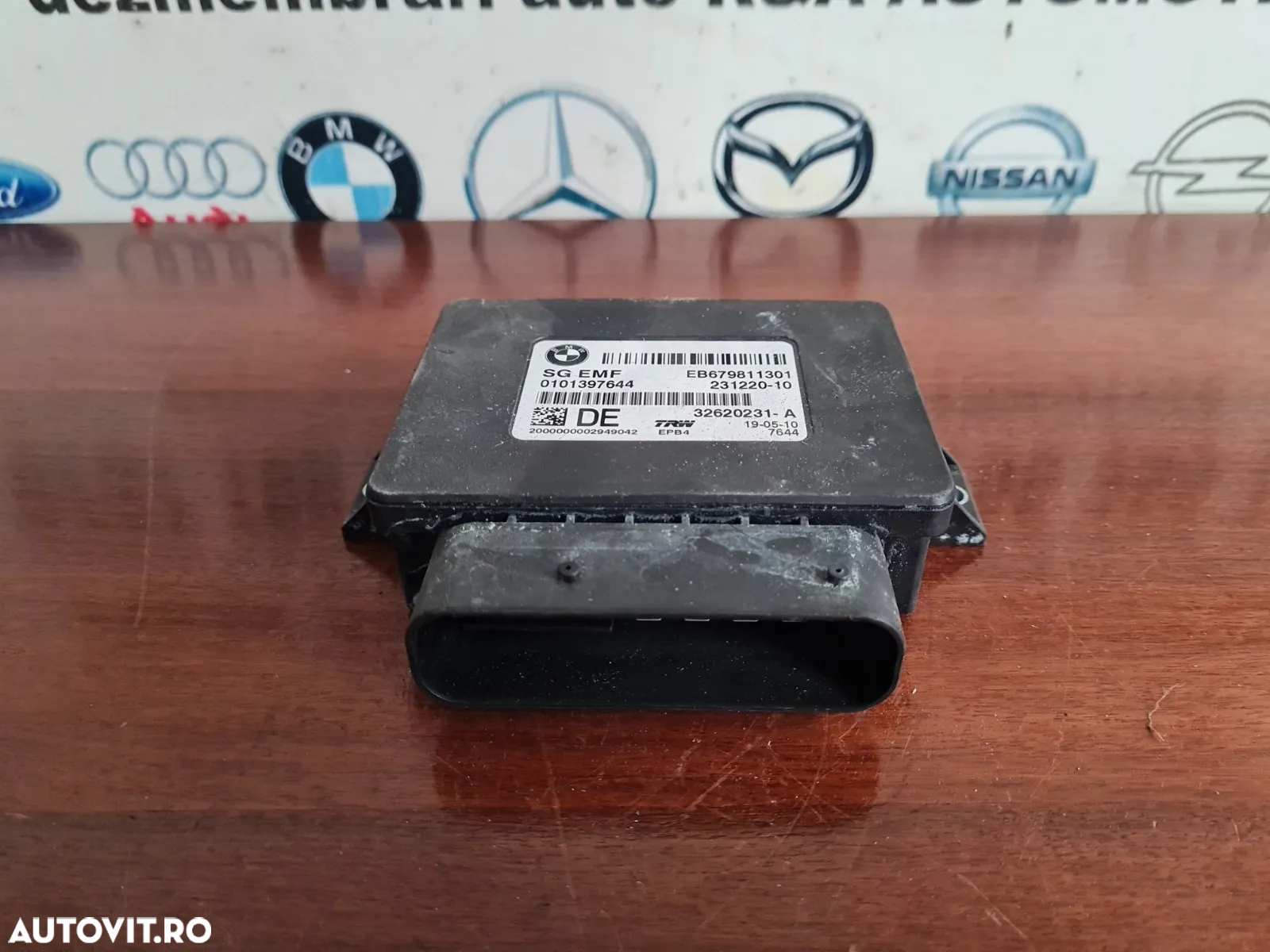 Modul Frana De Mana Bmw F10 F11 X3 X4 F25 F26 Etc. Cod  Dezmembrez Bmw - Dezmembrari Arad - 3