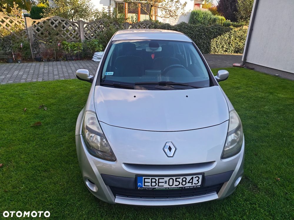 Renault Clio 1.2 16V 75 GPS - 2