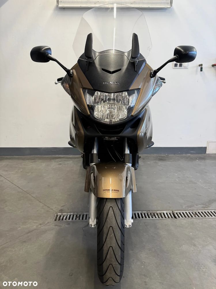 Honda Deauville - 35