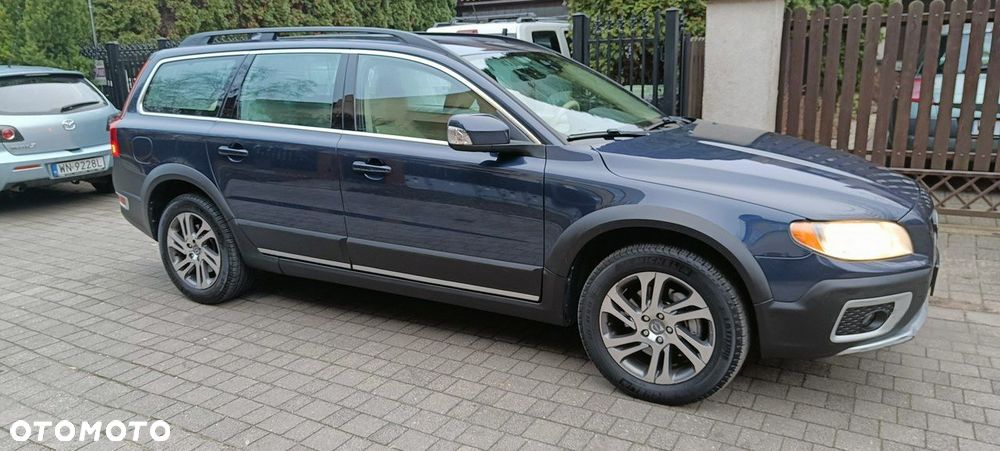 Volvo XC 70 D5 AWD Dynamic Momentum - 8