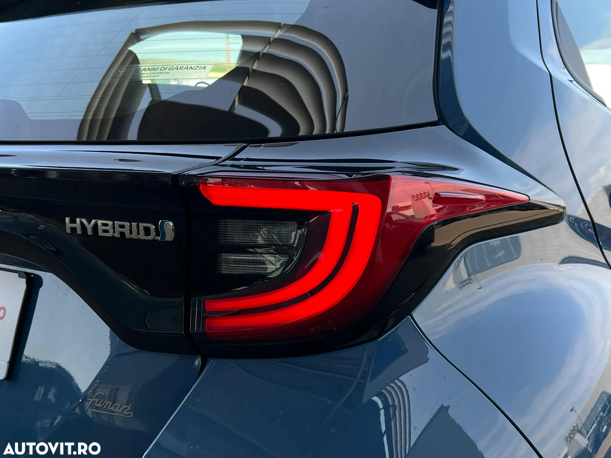Toyota Yaris 1.5 116 CP HEV Dynamic - 11