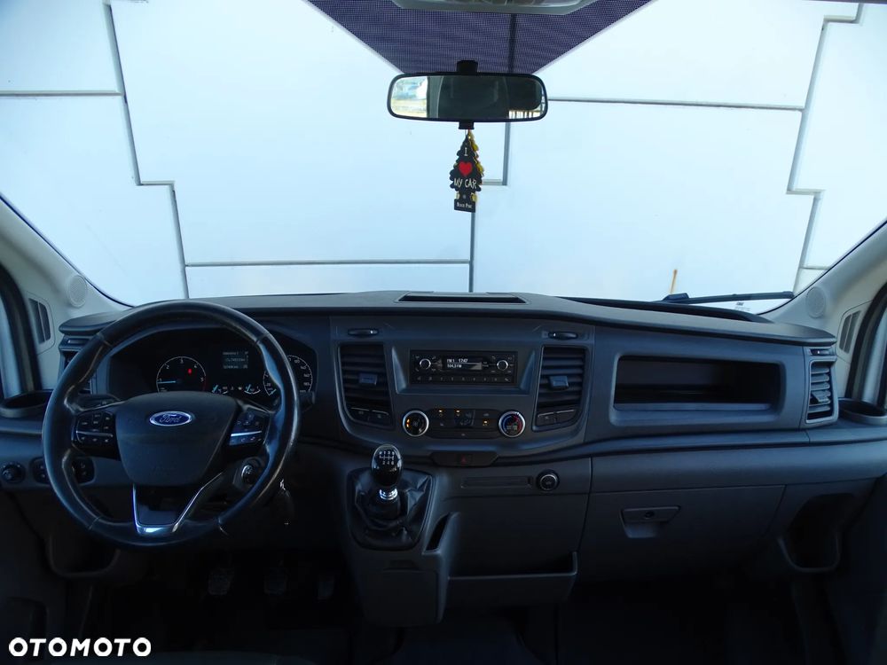 Ford Transit - 11