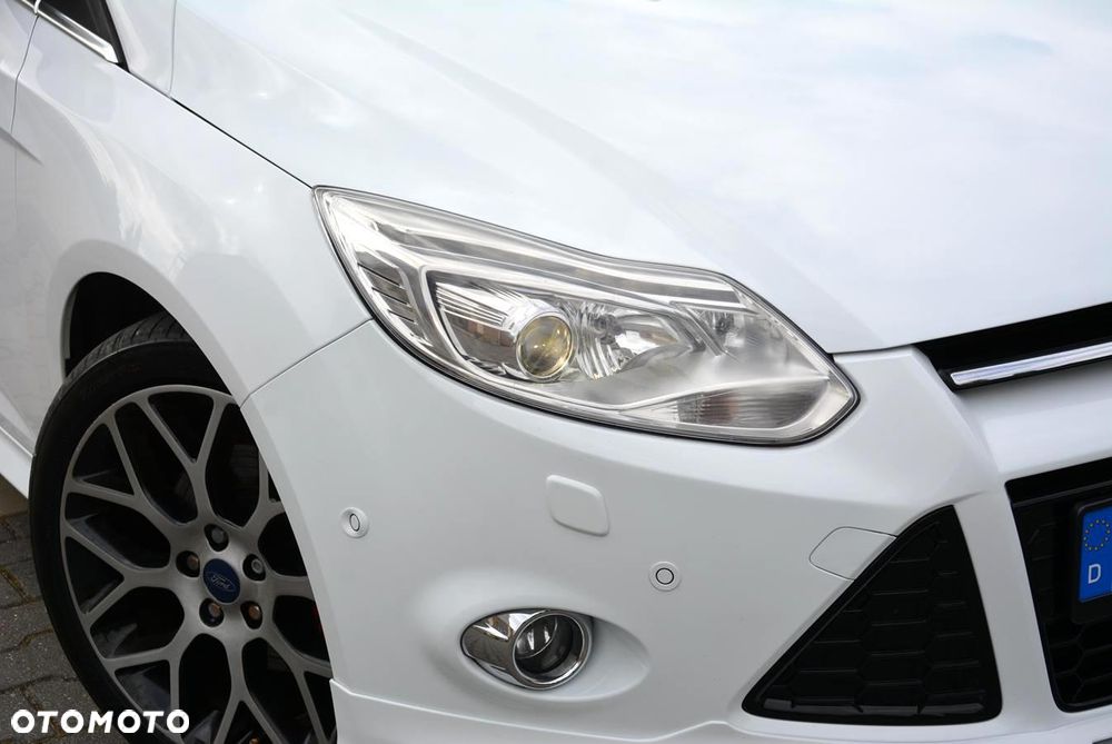 Ford Focus 1.6 EcoBoost Start-Stopp-System Titanium - 38