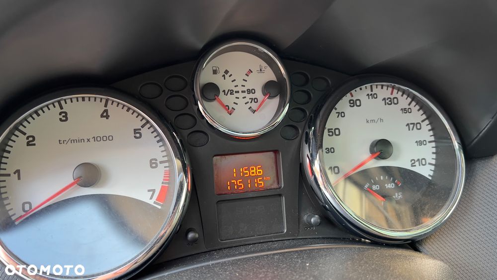 Peugeot 207 120 VTi Premium - 11