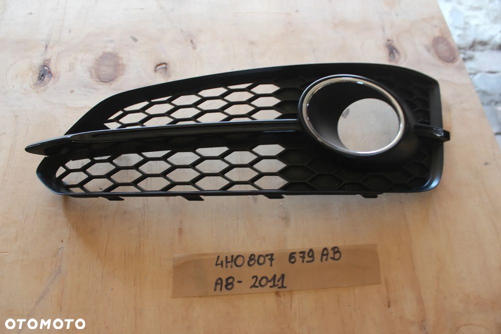 KRATKA ZDERZAKA LEWA AUDI A8 D4 4H0807679AB 2014 - 2