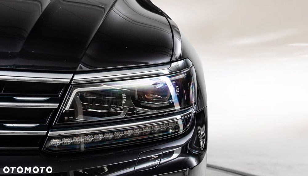 Volkswagen Tiguan 2.0 TDI SCR 4MotION DSG R-Line - 7
