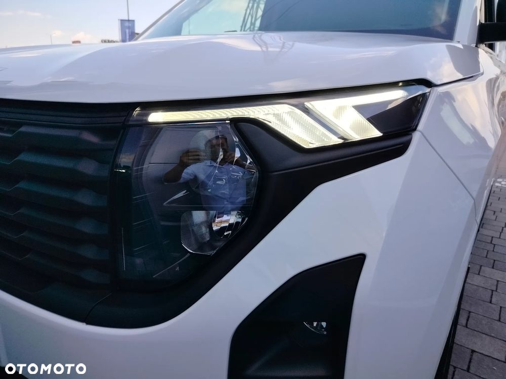 Ford Transit Courier - 22