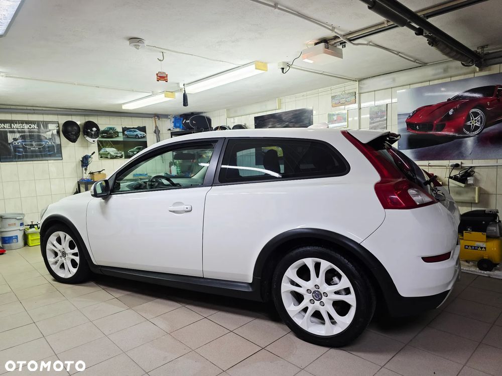 Volvo C30 1.6D DRIVe R-Design Start-Stop - 25