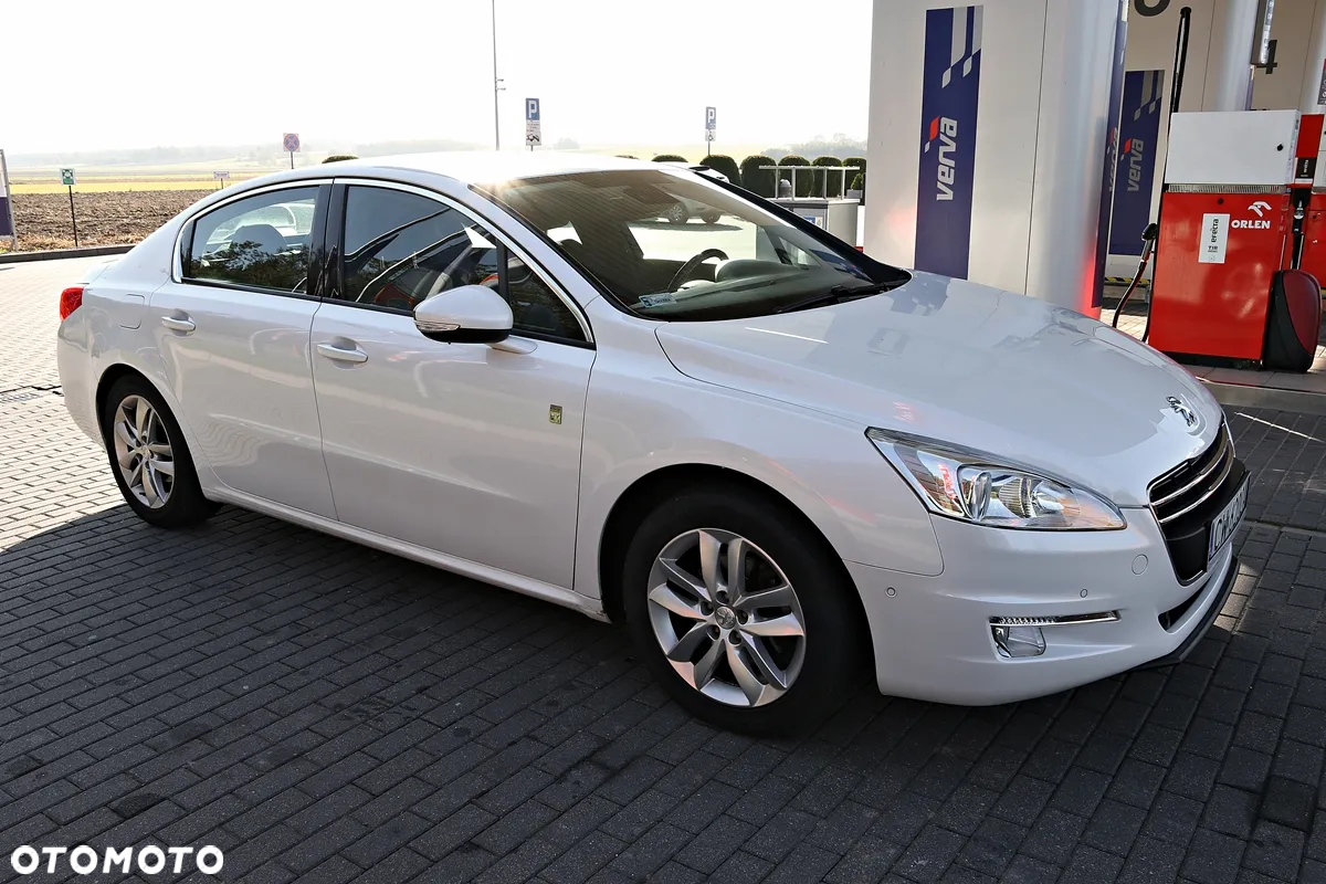 Peugeot 508 RXH 2.0 HDi HYbrid4 - 11