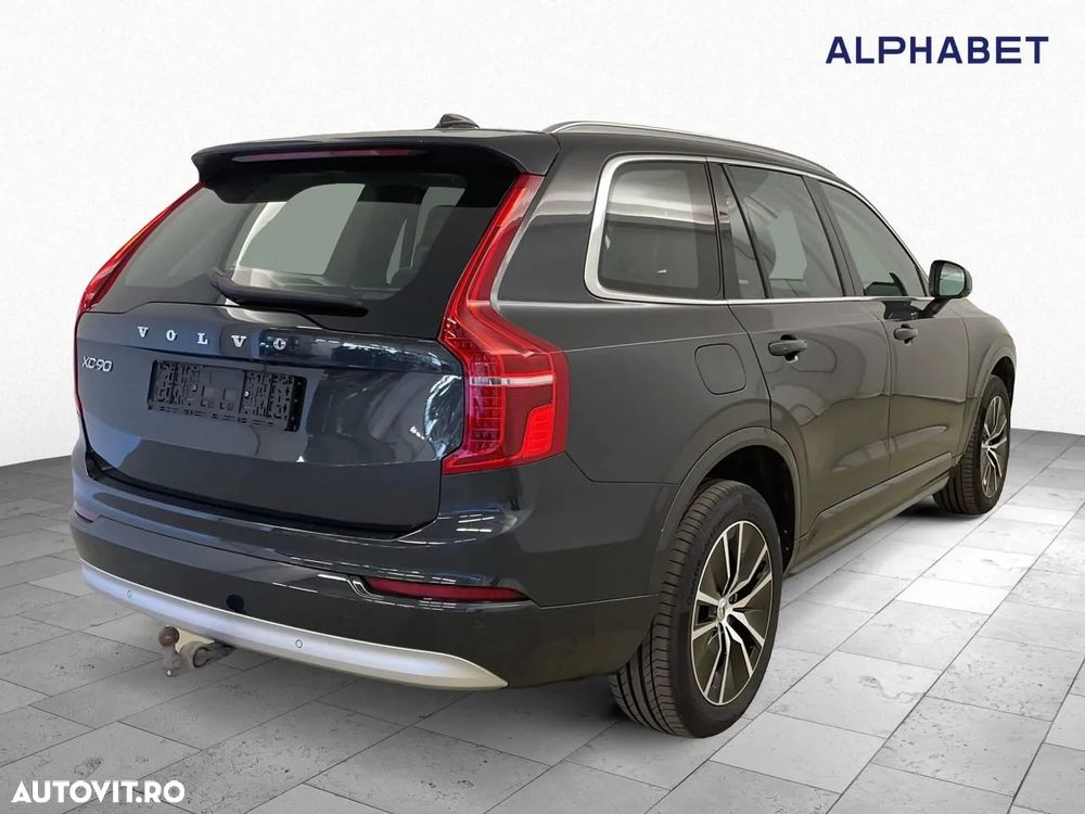 Volvo XC 90 B5 D AWD Geartronic Momentum Pro - 2