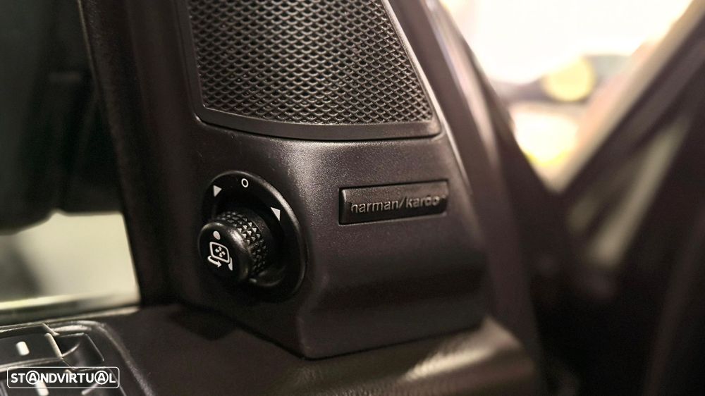 Land Rover Discovery - 38