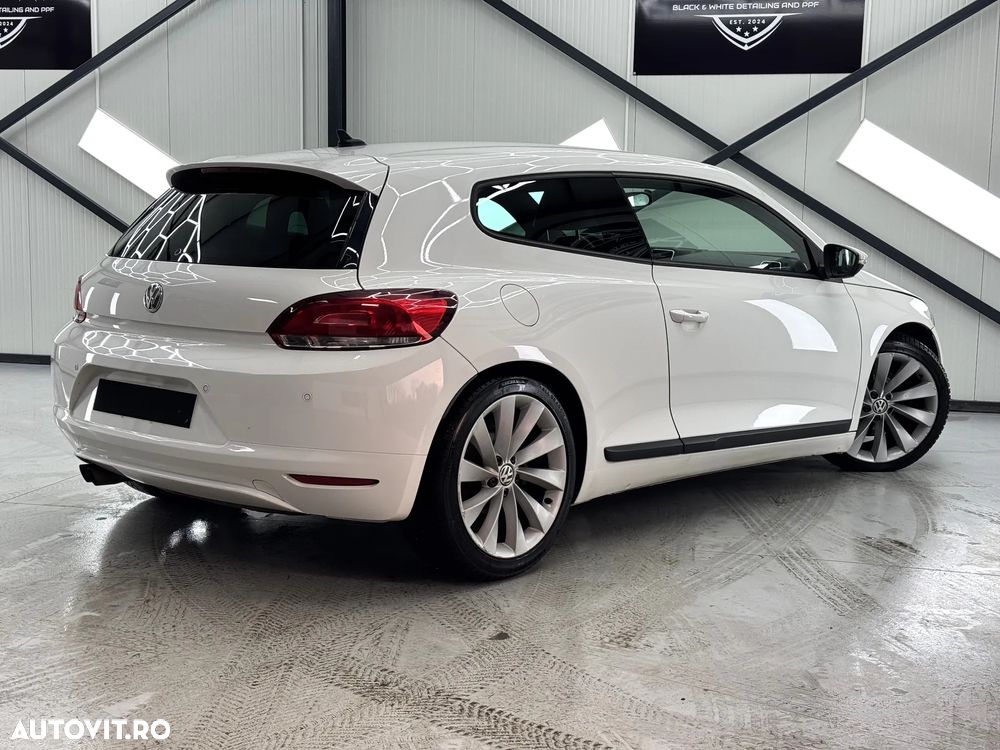 Volkswagen Scirocco 1.4 TSI DSG - 16