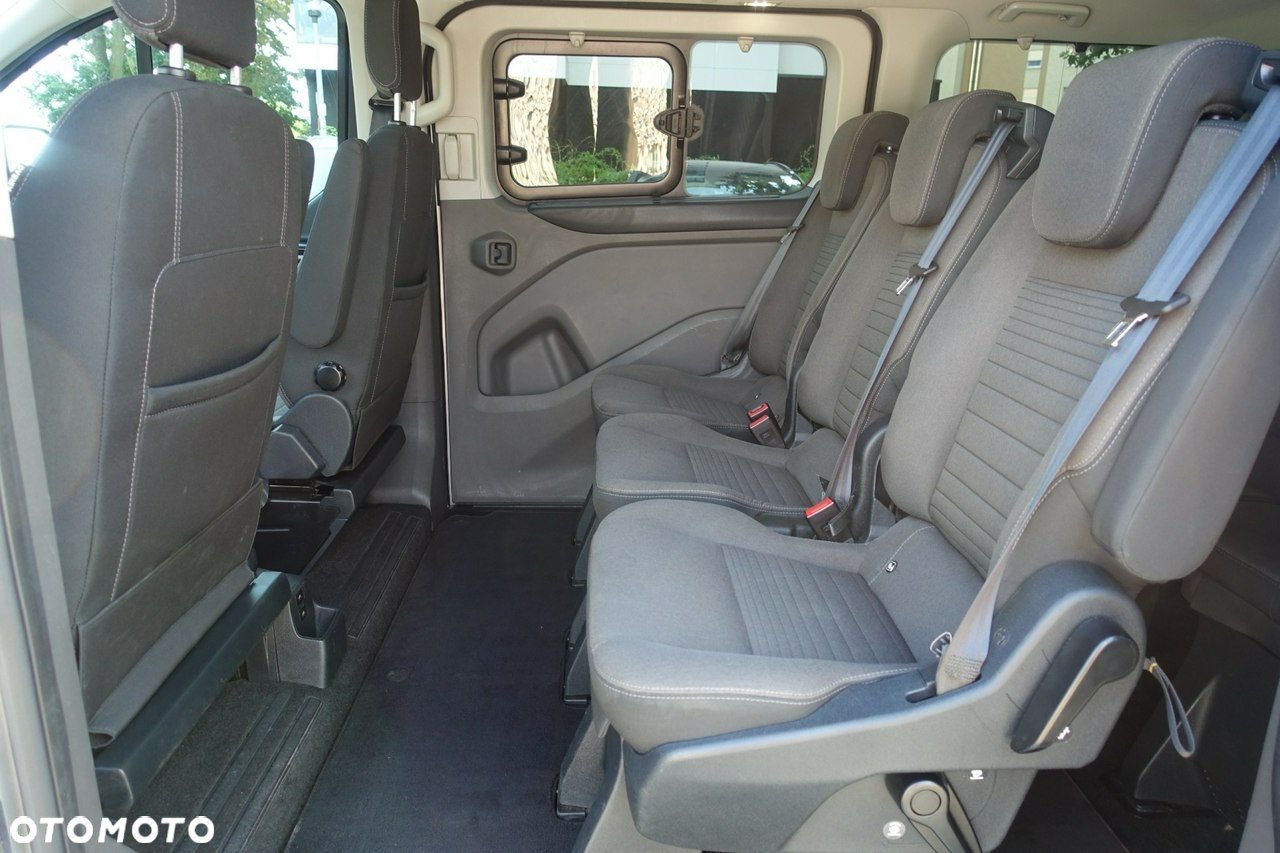 Ford Transit Custom - 11