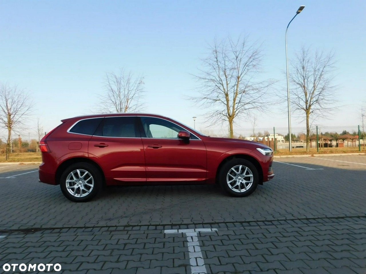 Volvo XC 60 D4 Momentum Pro - 31