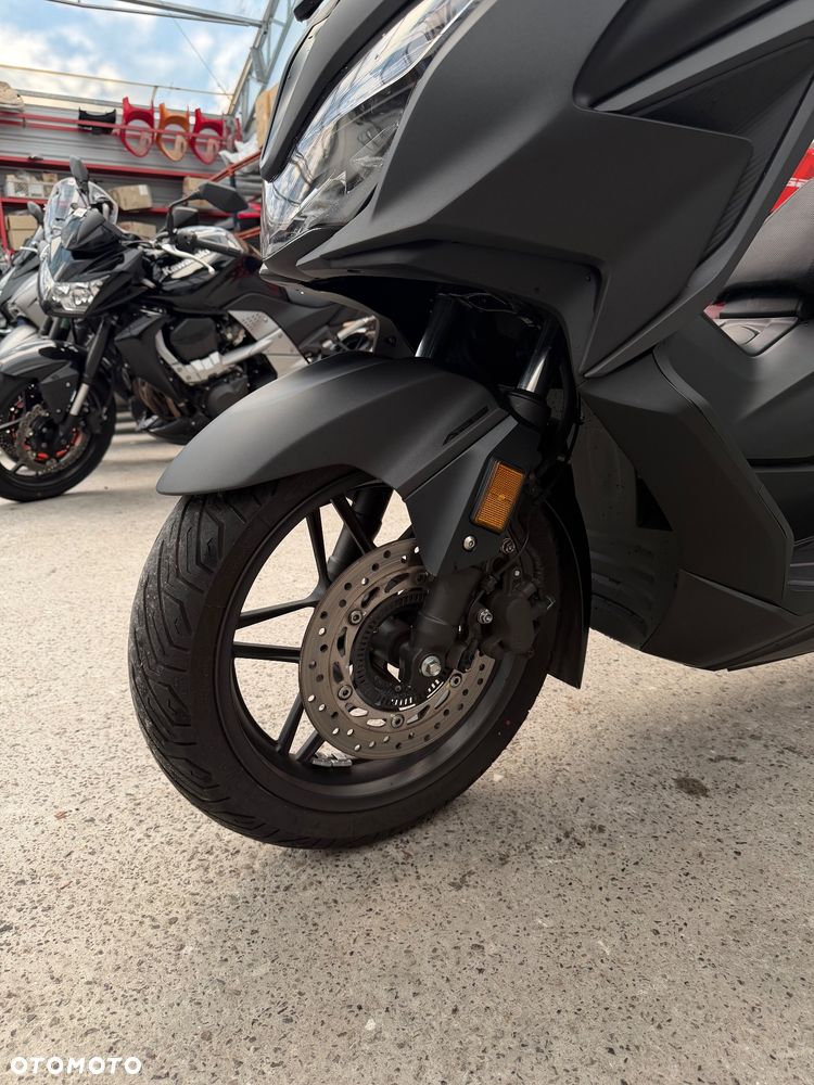 Honda NSS - 13