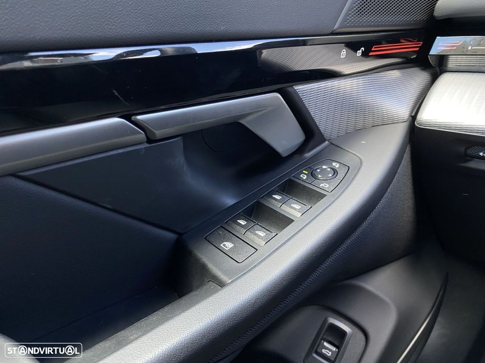 BMW 530 e Pack Desportivo M - 19