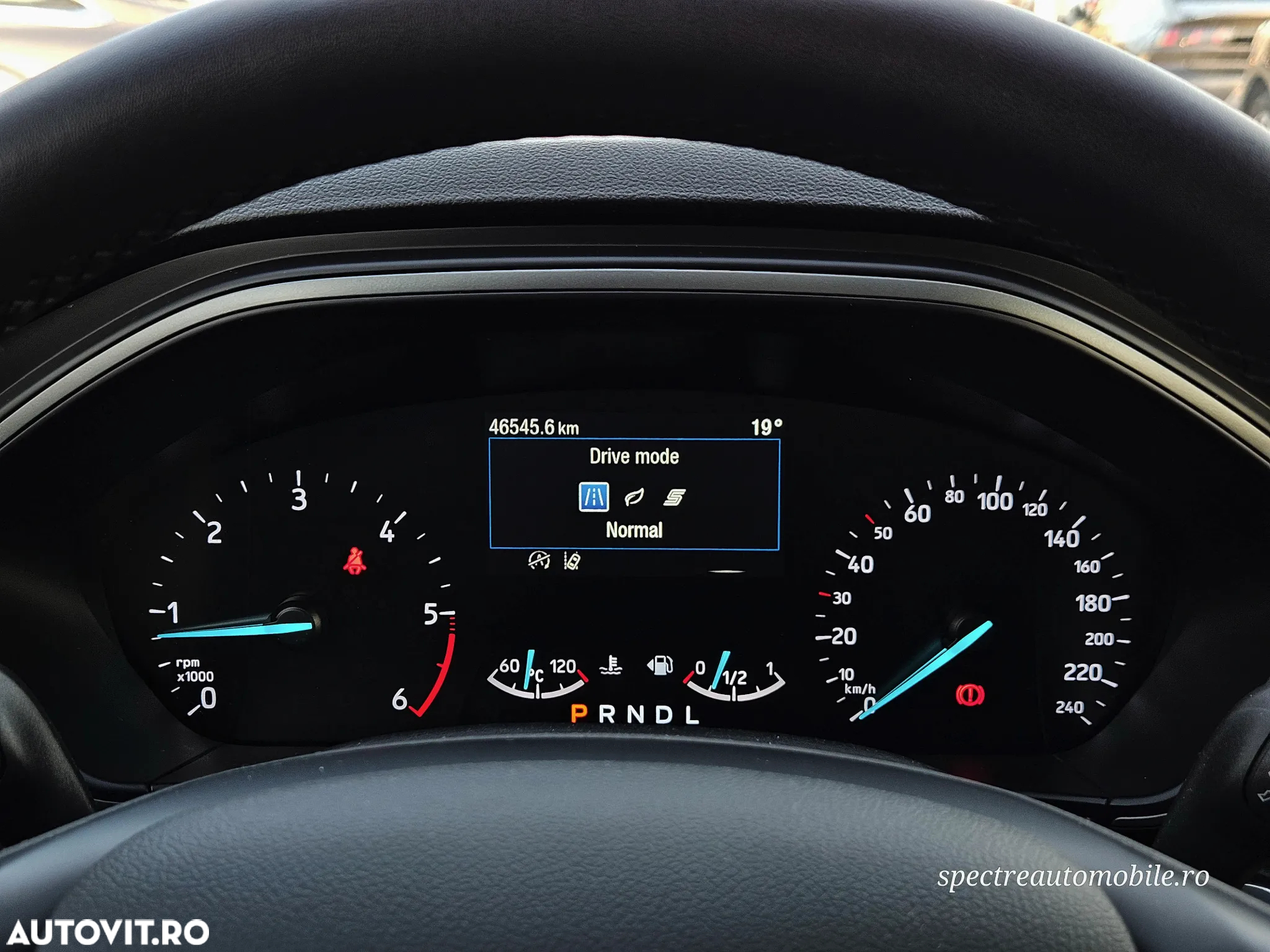 Ford Focus 1.5 EcoBlue Start-Stopp-System Aut. TITANIUM - 15