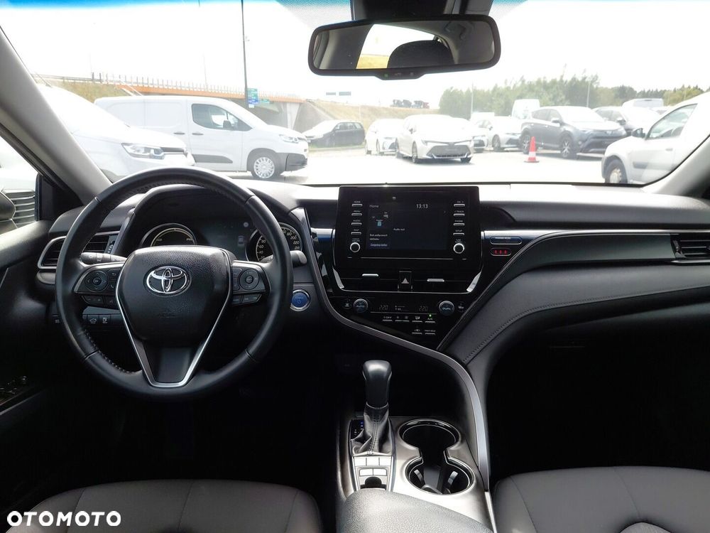 Toyota Camry 2.5 Hybrid Comfort CVT - 11