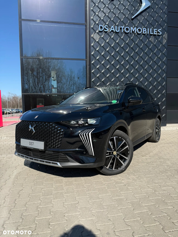 DS Automobiles DS 7 Crossback 1.6 E-Tense Edition France