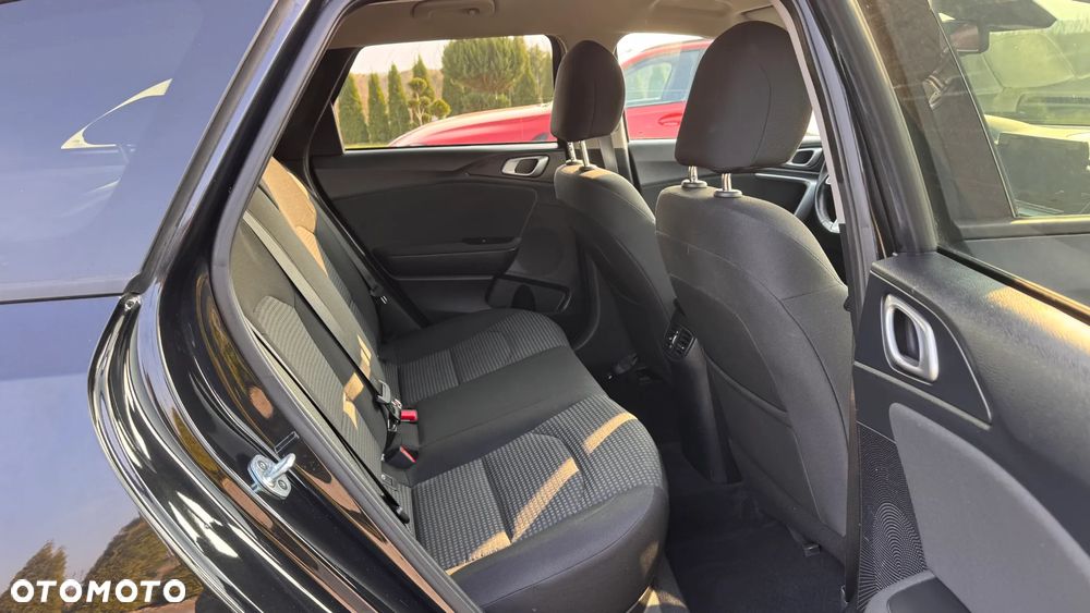 Kia Ceed SW 1.0 T-GDI 100 OPF Attract - 13