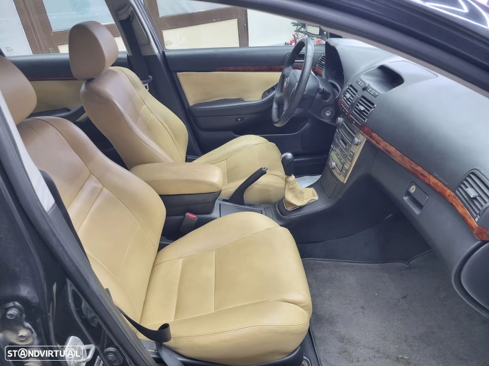 Toyota Avensis SD 2.0 D-4D Sol TA - 10