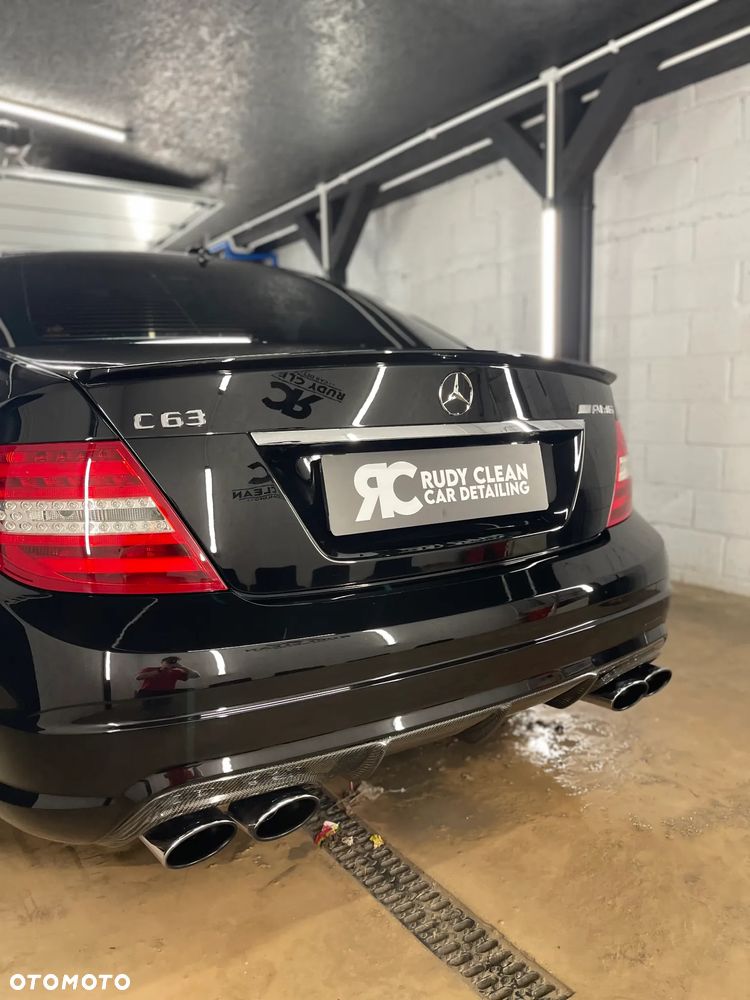 Mercedes-Benz Klasa C 63 AMG 7G-TRONIC - 4