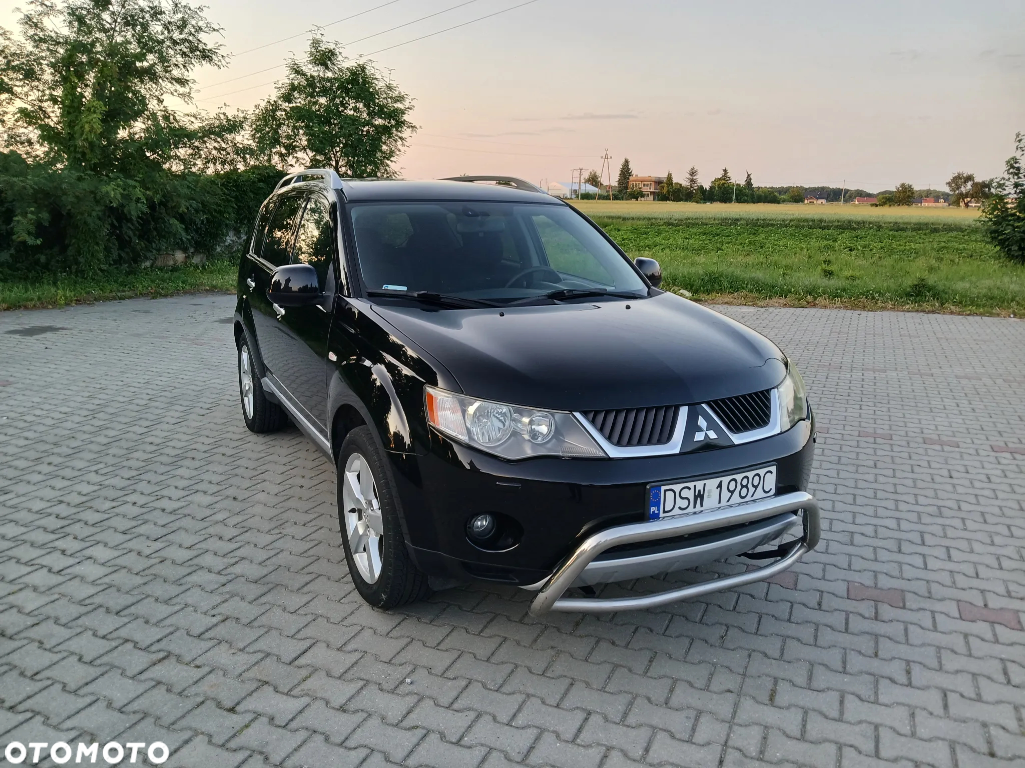 Mitsubishi Outlander 2.0 DID Intense + - 9